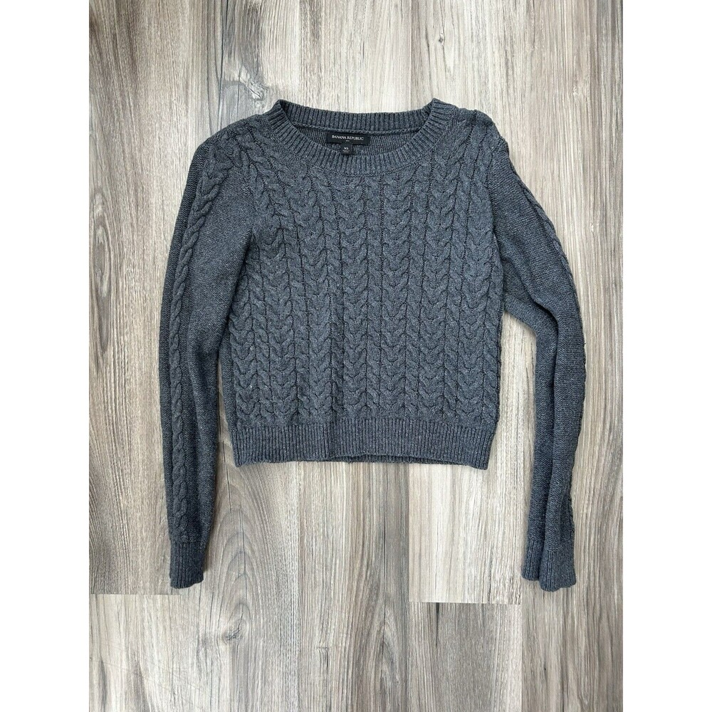 Banana Republic Cropped Cable Knit Sweater Dark Gray XS Preppy Chic Crewneck